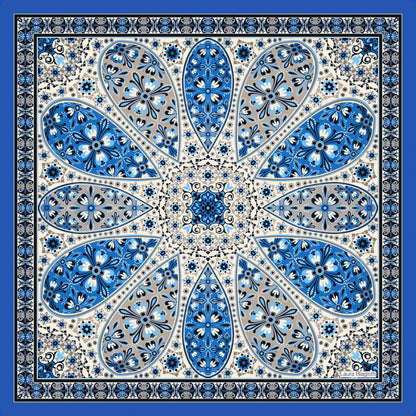Foulard in seta Margherita caleidoscopica Laura Biagiotti